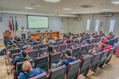 Câmara de Parauapebas promove curso sobre Emendas Parlamentares